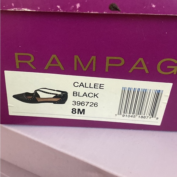 Women’s size 8 flats - Picture 2 of 2